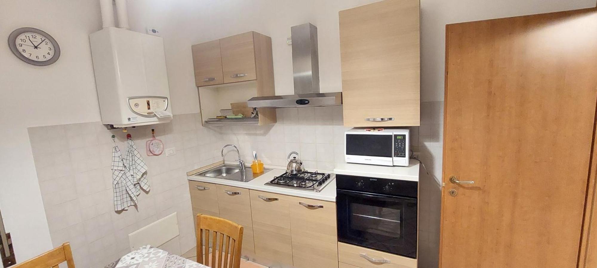 Appartamenti Enrica โมเนเลีย ภายนอก รูปภาพ